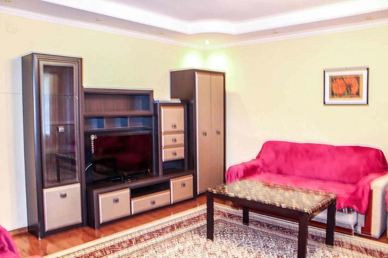 Tolebaeva 65 Apartment Almatî Exterior foto