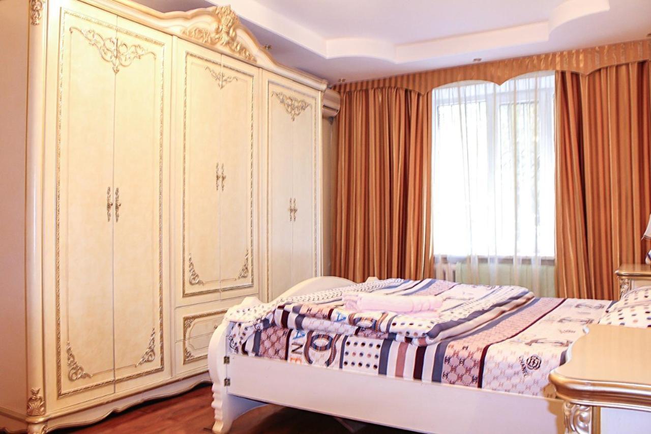 Tolebaeva 65 Apartment Almatî Exterior foto